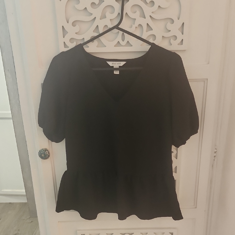 Black Puff Sleeve Top